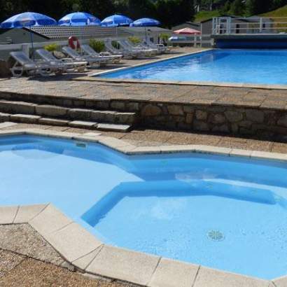 service piscine chauffee camping oree des monts bagneres de bigorre leisure activities at la séoube campsite near bagnères de bigorre occitanie