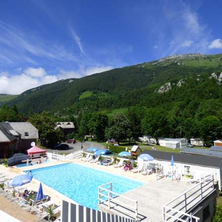 Camping dans les Hautes Pyrénées avec piscine